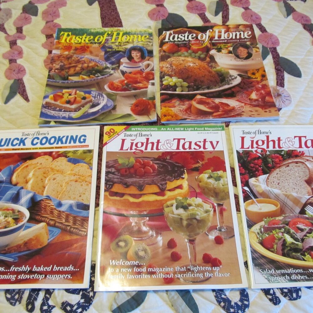 Lot of 5 Taste of Home & Light & Tasty Magazines Recipes Excellent Condition